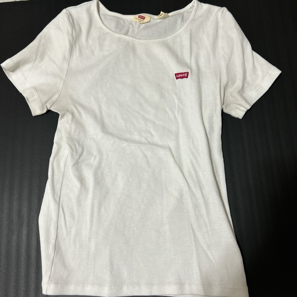 Levi’s white shirt - Picture 1 of 1
